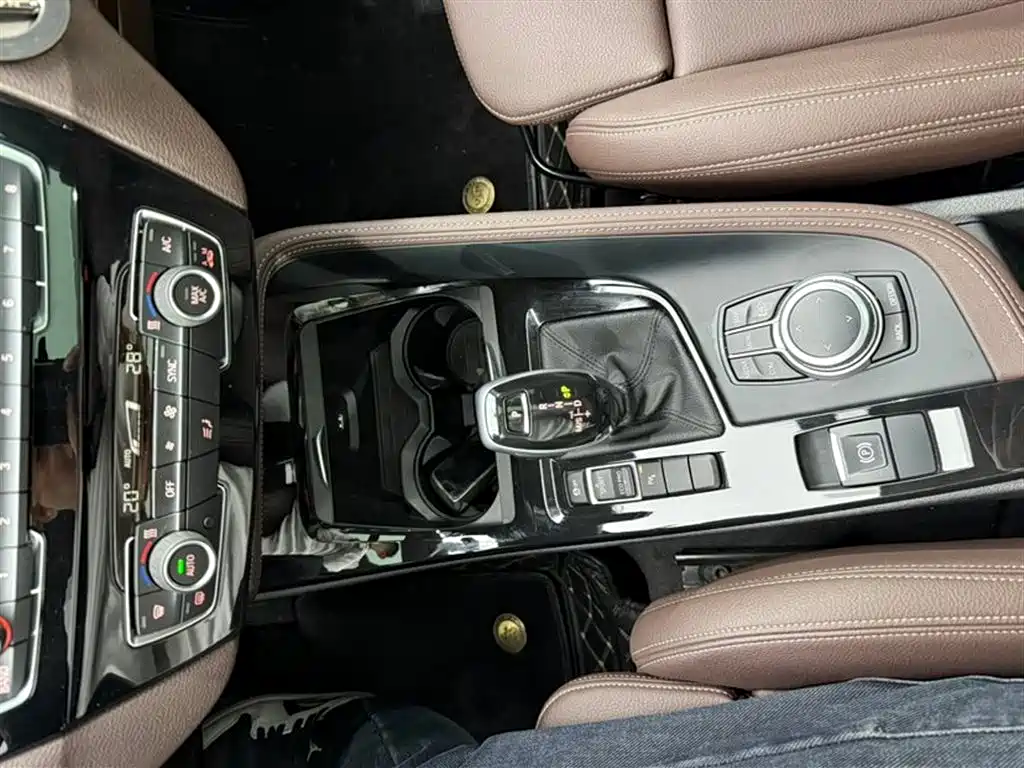 BMW X1 2022 sDrive20Li Fashion