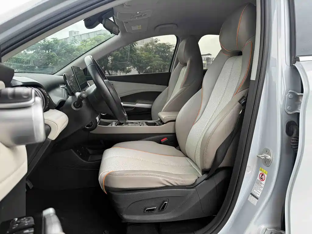 BYD Yuan Plus — миниатюра 5
