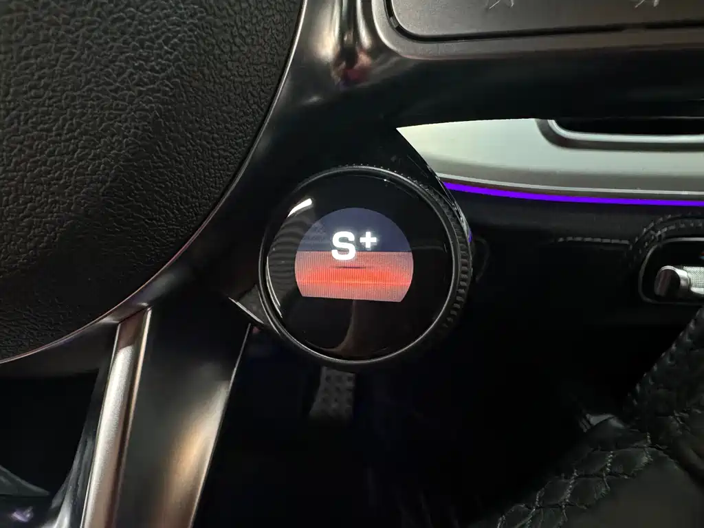 Mercedes-Benz GLE AMG — миниатюра 12