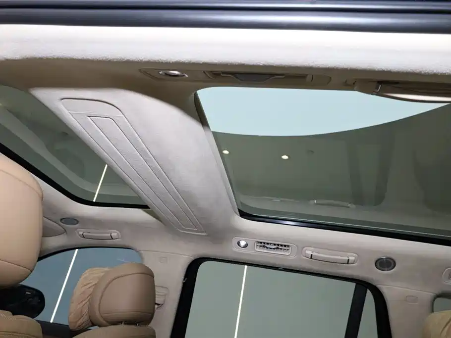 AITO ASK THE WORLD M9