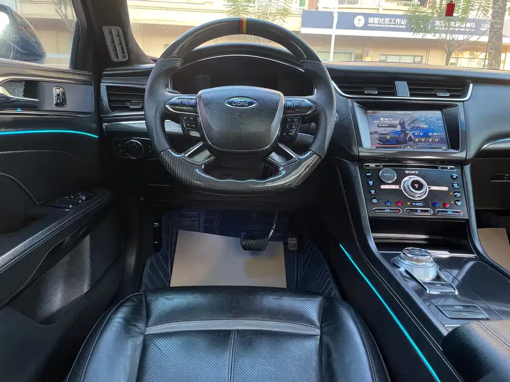 Ford Taurus — миниатюра 13