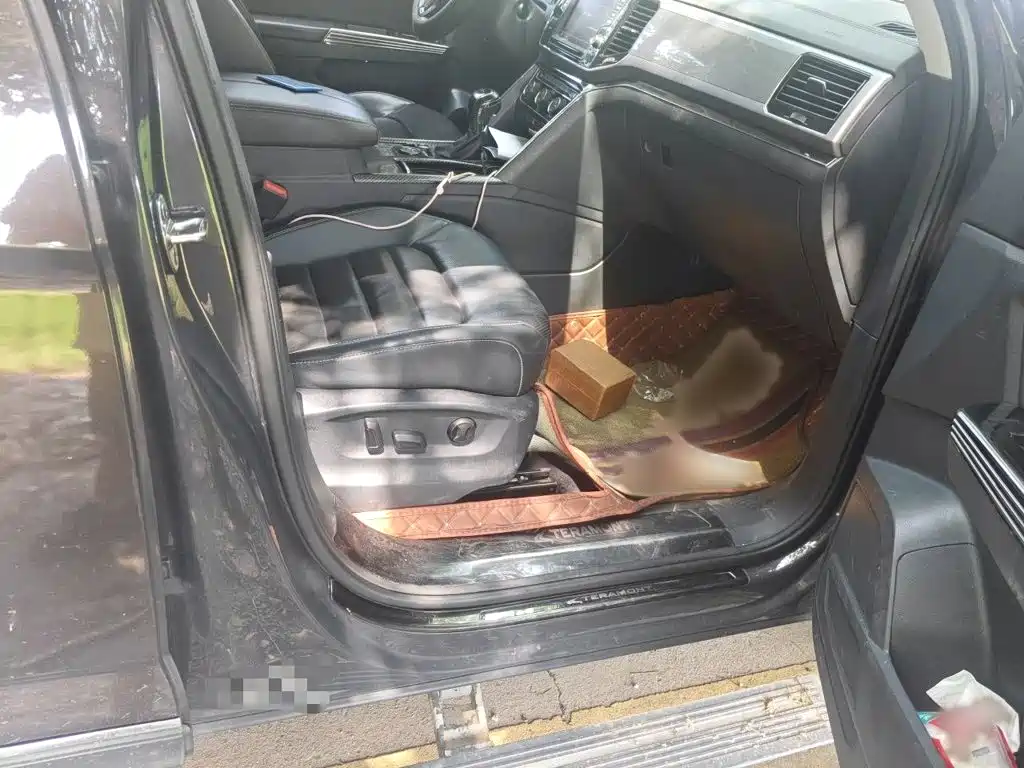 Volkswagen Teramont — миниатюра 18
