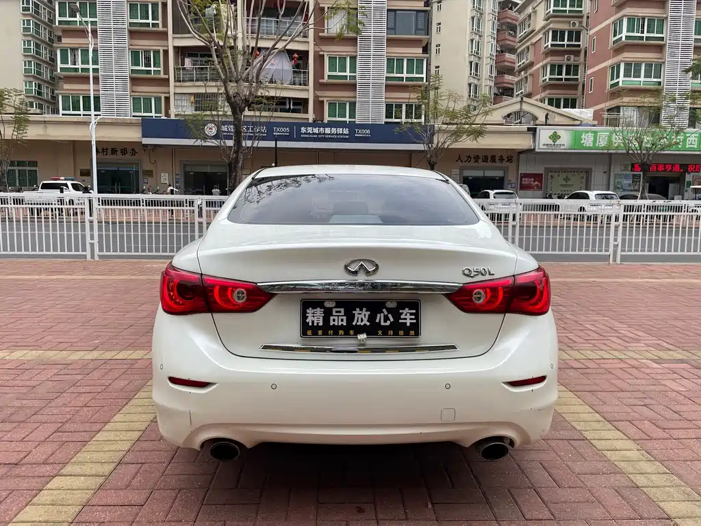 Infiniti Q50L — миниатюра 5