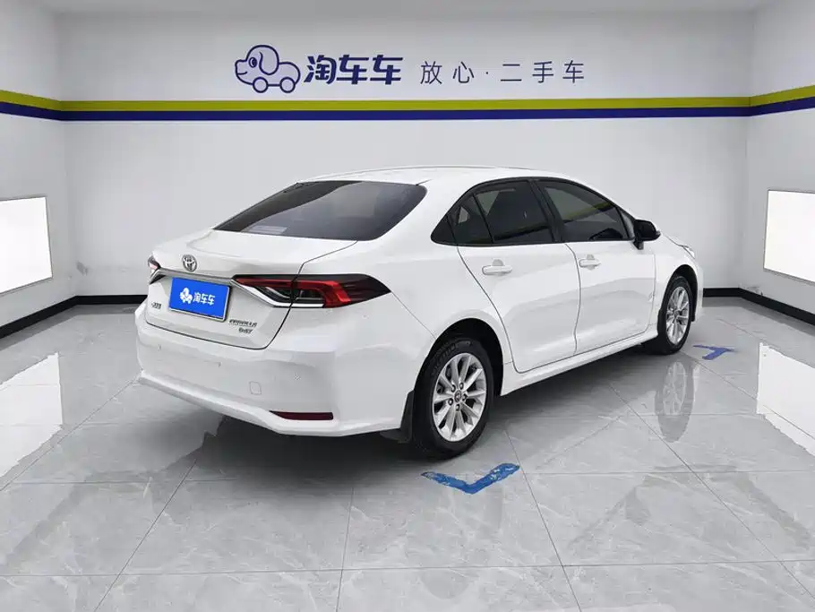 Toyota Corolla — миниатюра 3