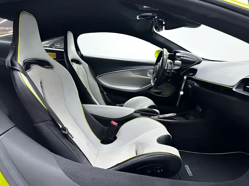 McLaren Artura — миниатюра 18