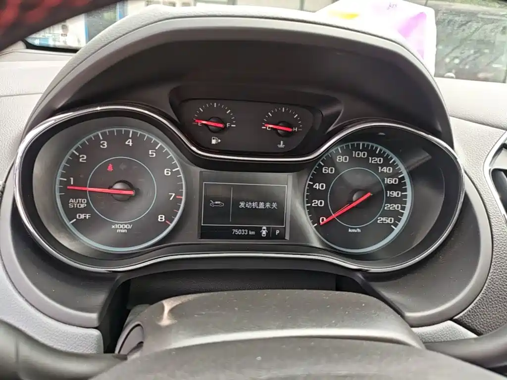 Chevrolet Cruze — миниатюра 12