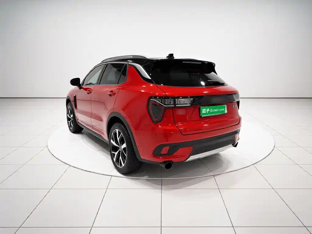 Lynk & Co 01 — миниатюра 4