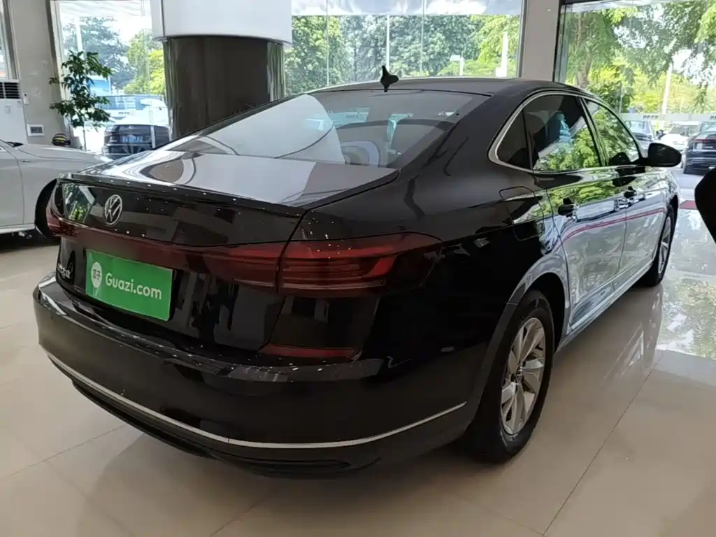 Volkswagen Passat — миниатюра 7