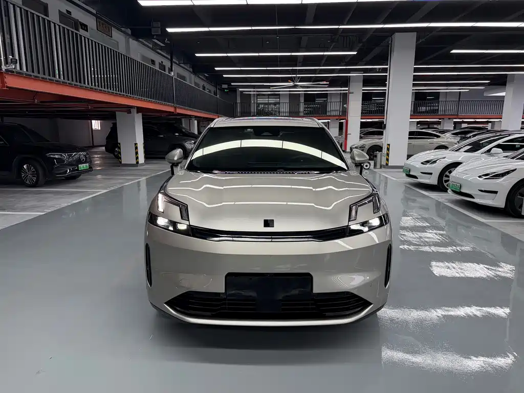Lynk & Co 08 EM-P — миниатюра 2