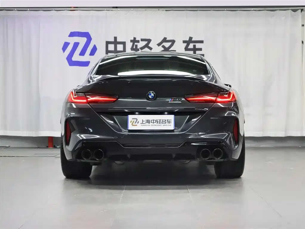 BMW M8