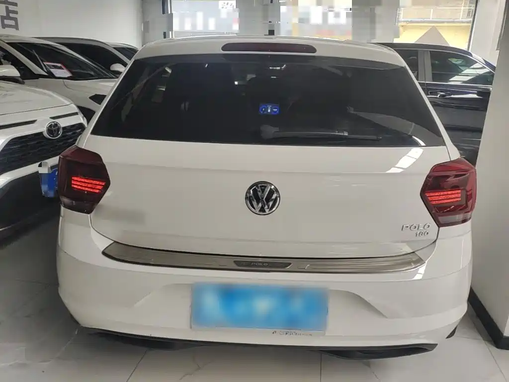 Volkswagen Polo — миниатюра 6