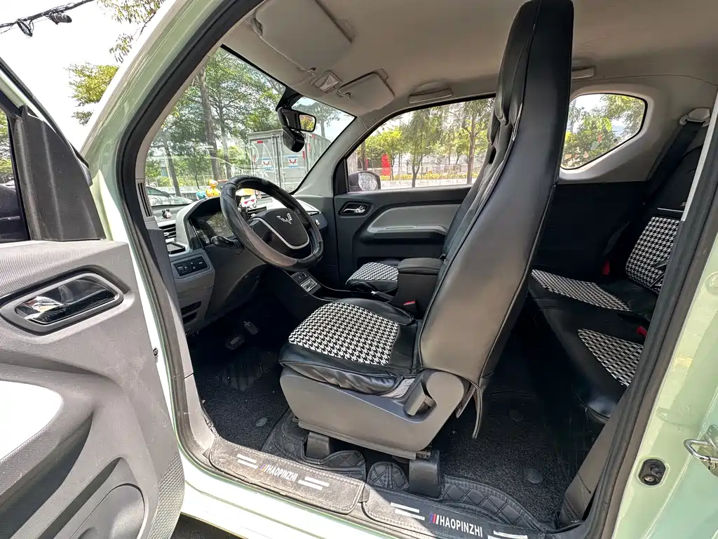 Wuling MINIEV — миниатюра 7