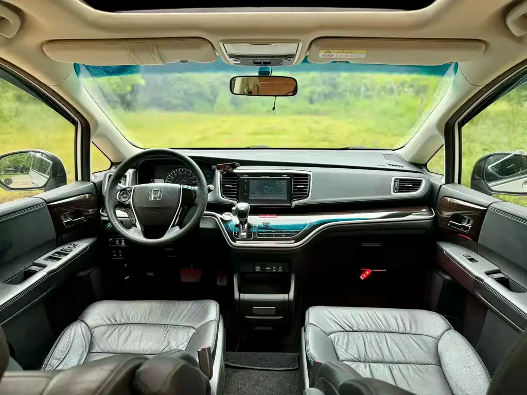 Honda Odyssey — миниатюра 8
