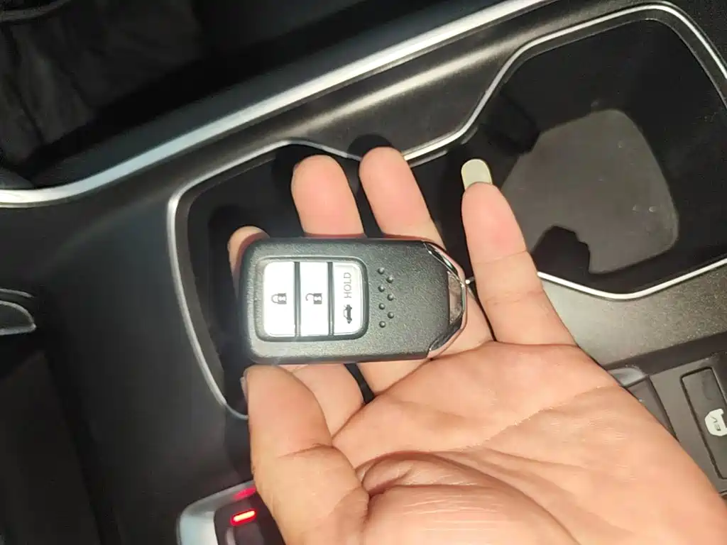 Honda Accord — миниатюра 9