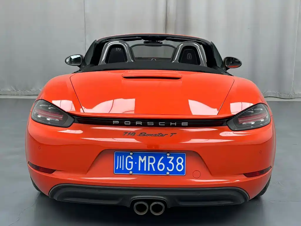 PORSCHE 718