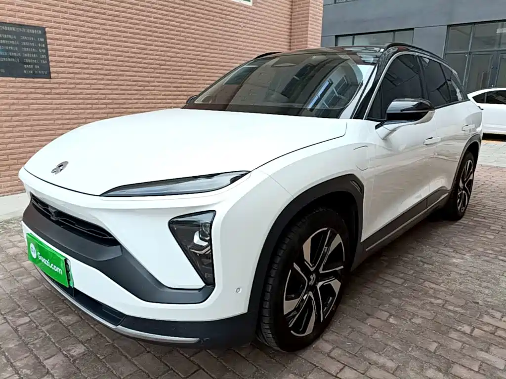 NIO ES6