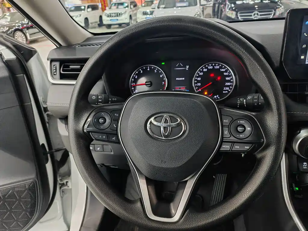 TOYOTA RAV4 RONGFANG