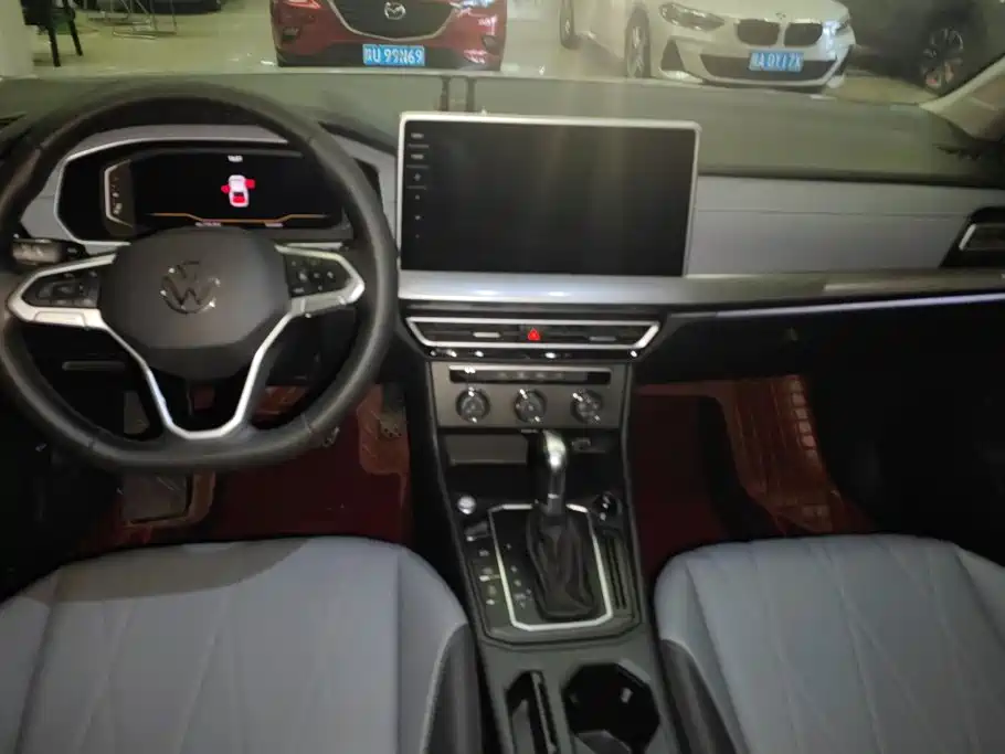 Volkswagen Lavida — миниатюра 12
