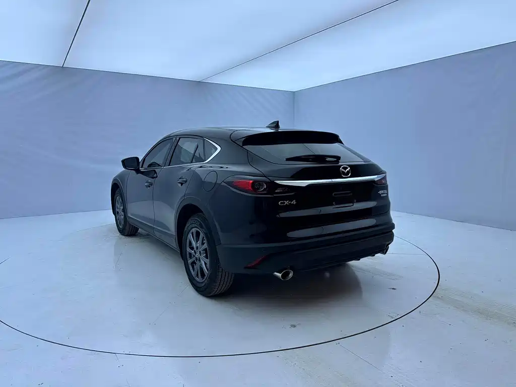 MAZDA CX 4