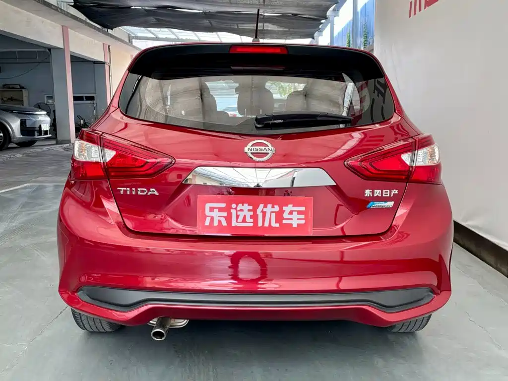 Nissan Tiida — миниатюра 4