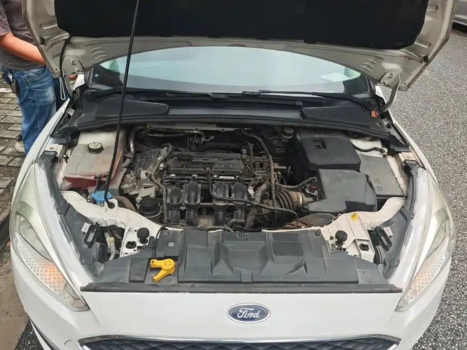 Ford Focus — миниатюра 10