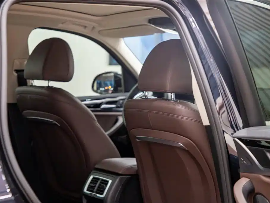 BMW X3 — миниатюра 16