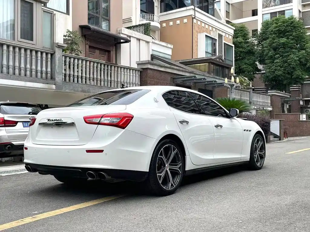 Maserati Ghibli 2017 3.0T Standard