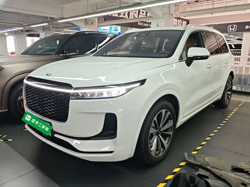 Li Auto ONE 2020 EREV 6 seats Edition