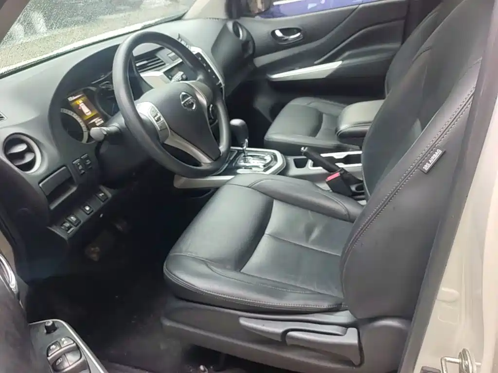 Nissan Terra — миниатюра 15