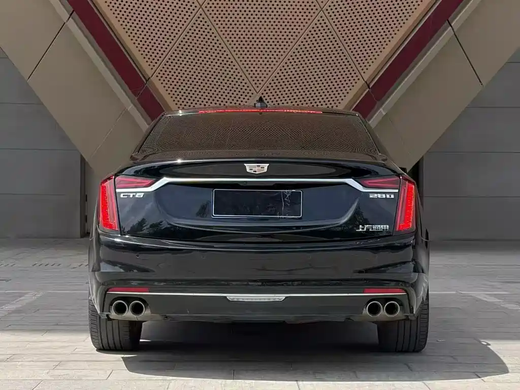 Cadillac CT6 2020 28T