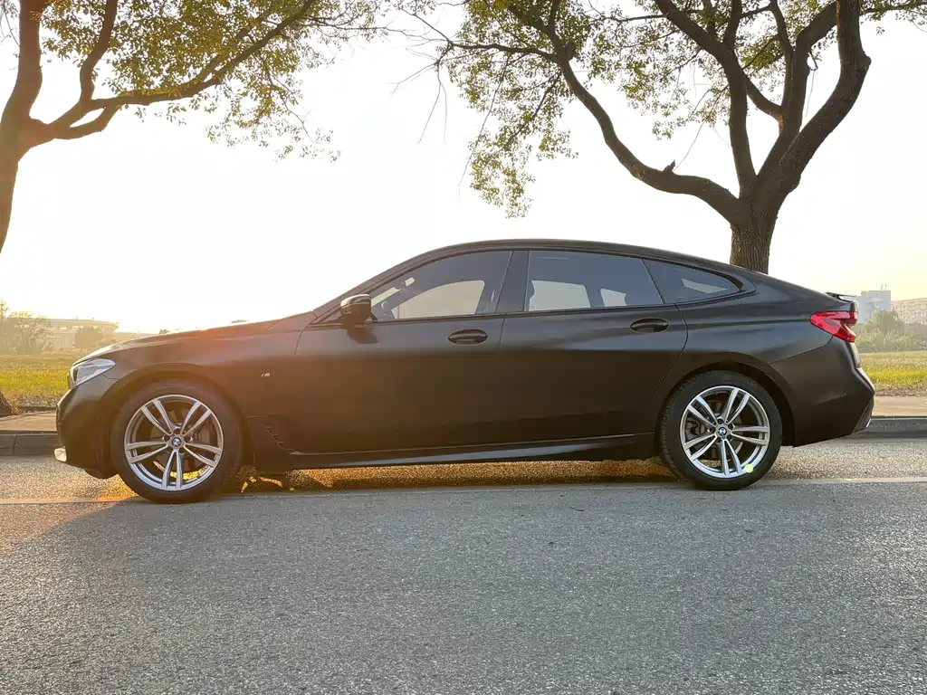 BMW 6 SERIES GT
