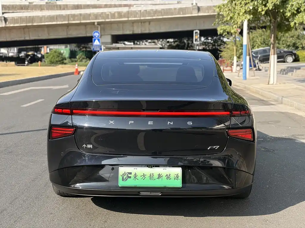 XIAOPENG P7