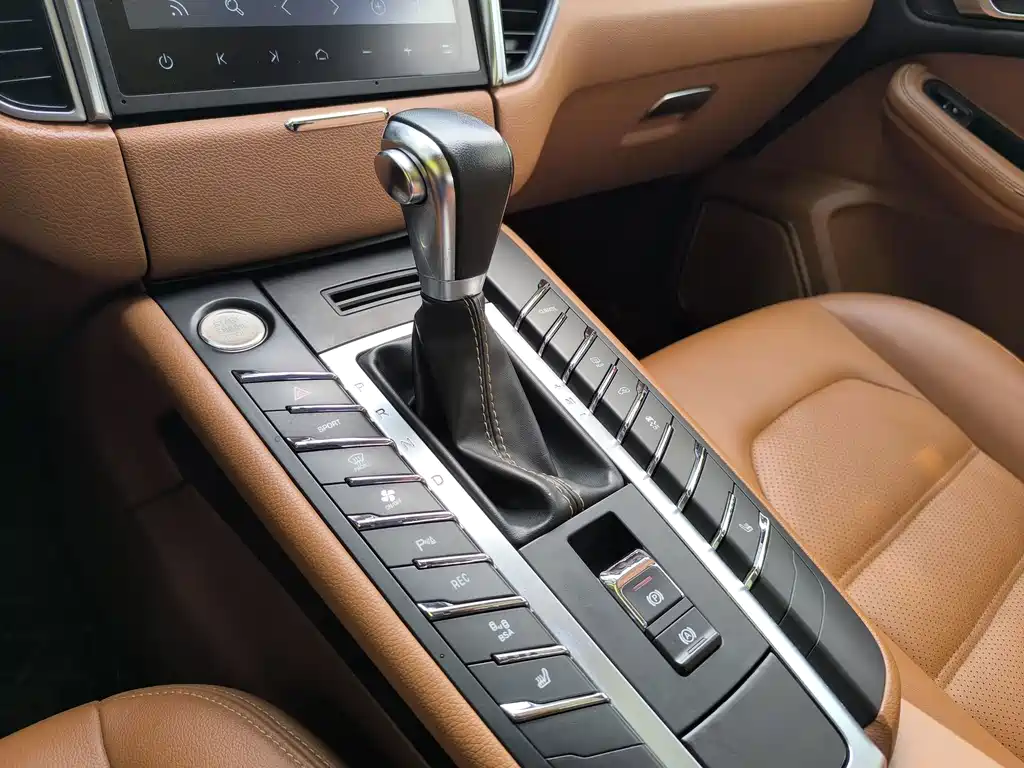 Zotye Zotye SR9 — миниатюра 16
