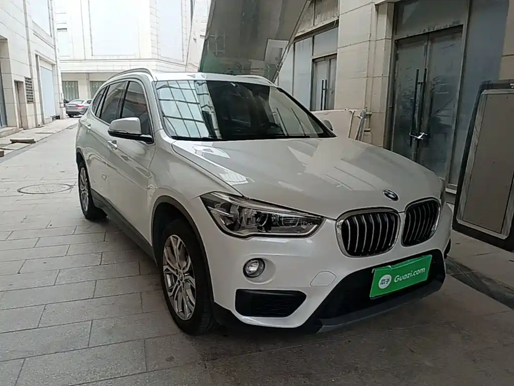 BMW X1 — миниатюра 4