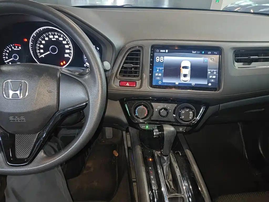 Honda Vezel — миниатюра 10
