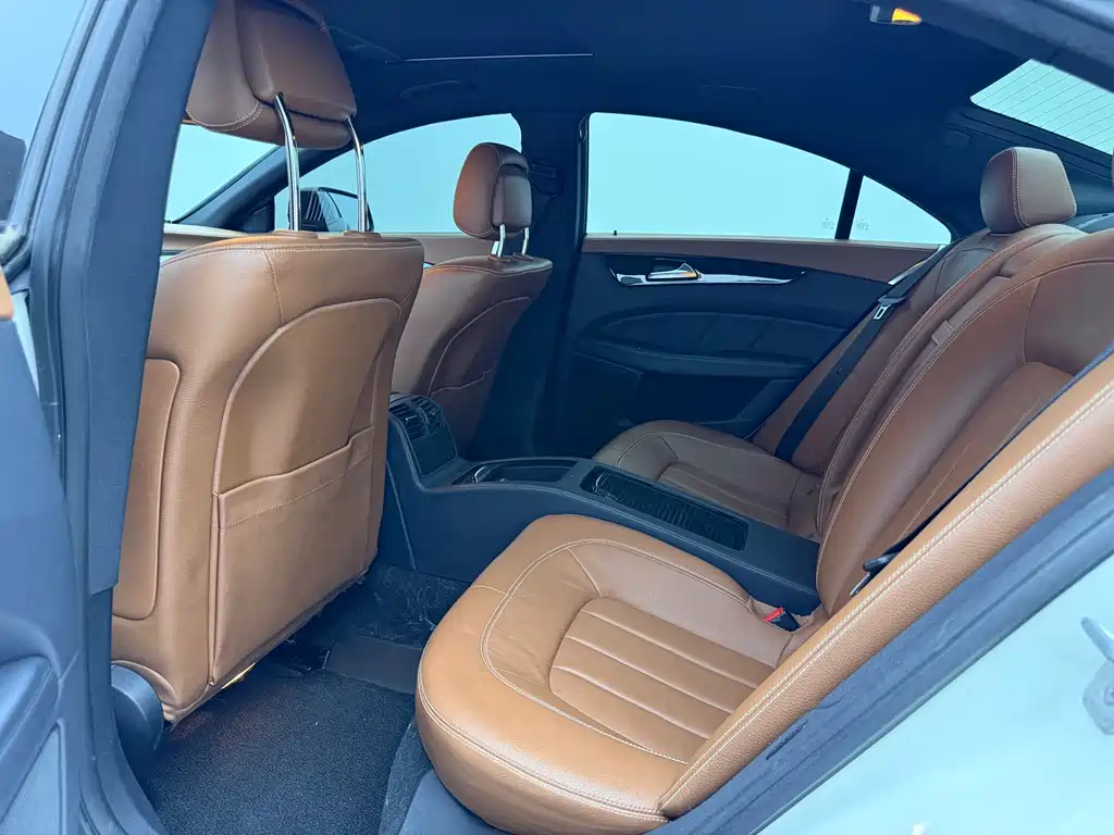 Mercedes-Benz CLS — миниатюра 5