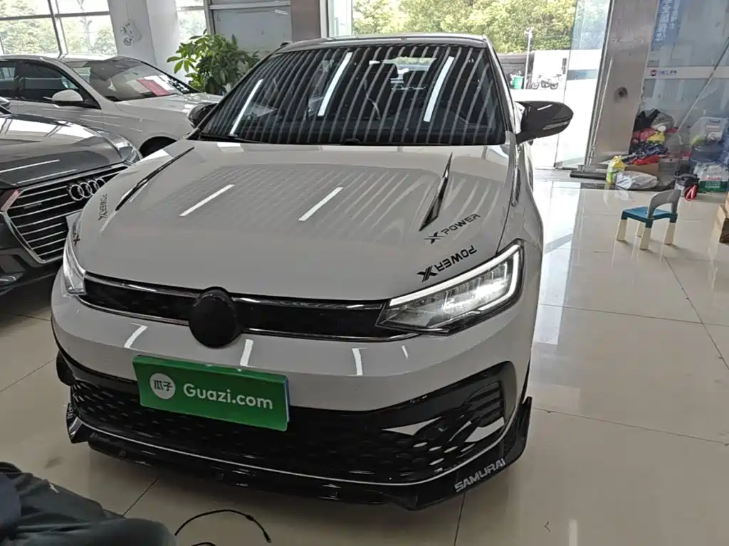 Volkswagen Lavida — миниатюра 3