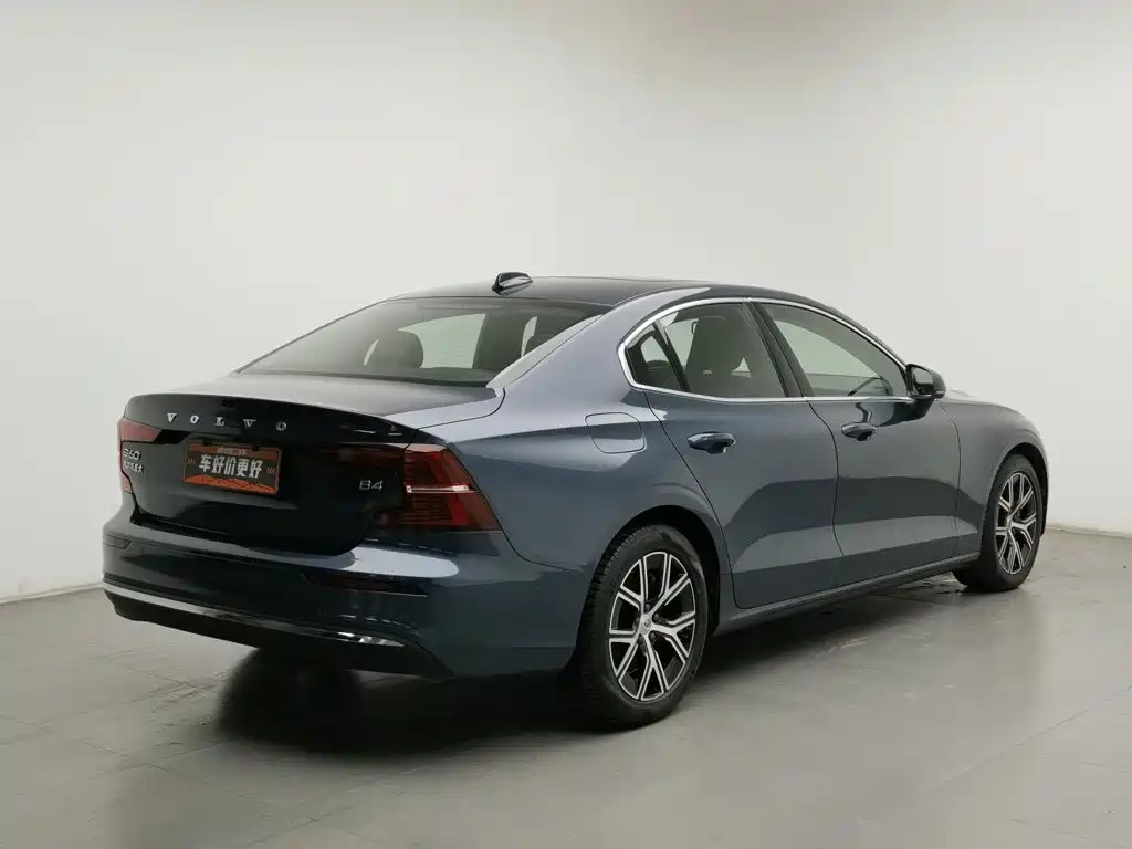 Volvo S60 — миниатюра 2