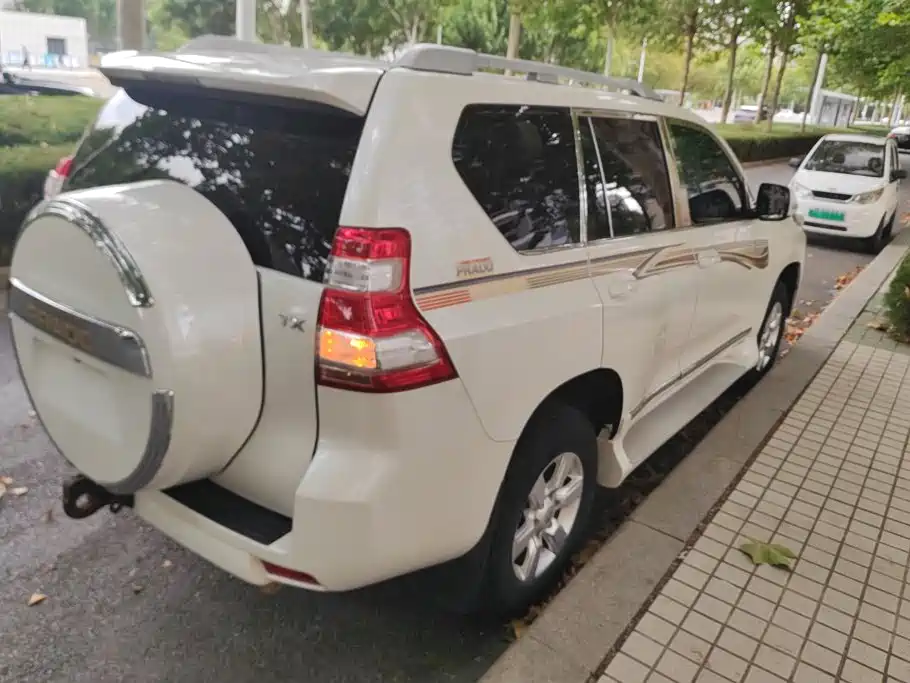 Toyota Prado (Import) — миниатюра 3
