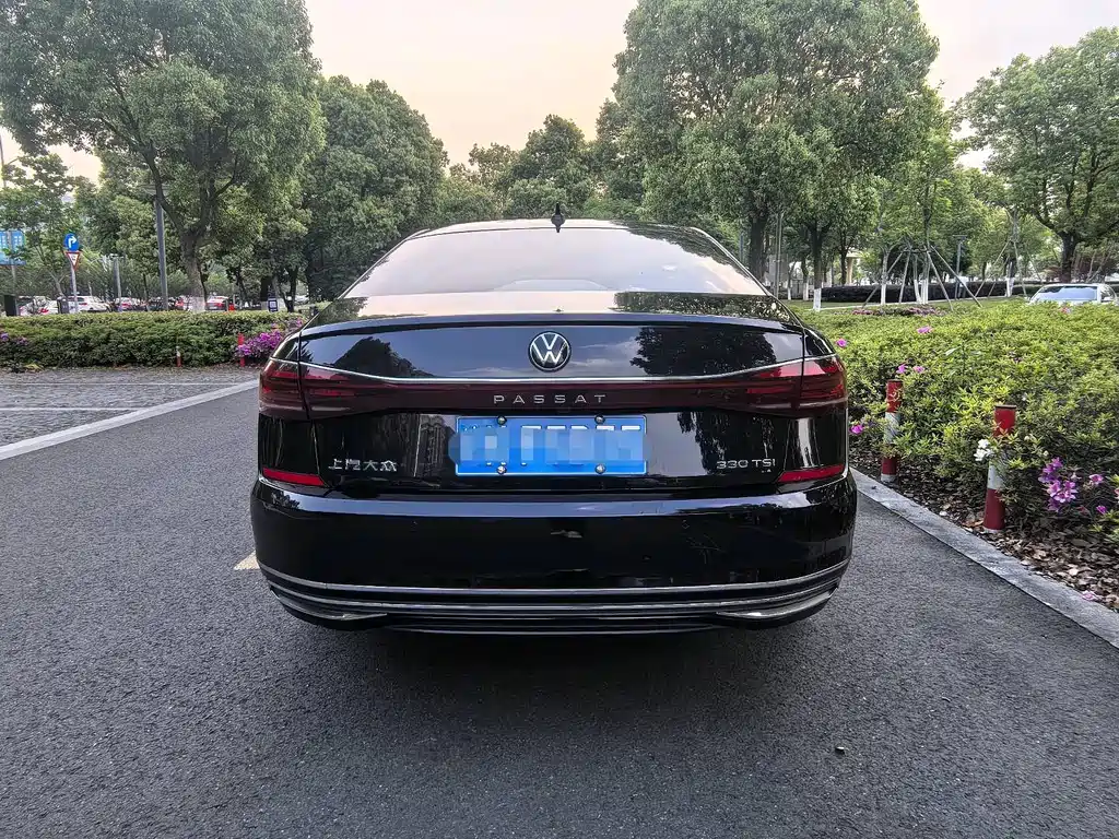Volkswagen Passat — миниатюра 13