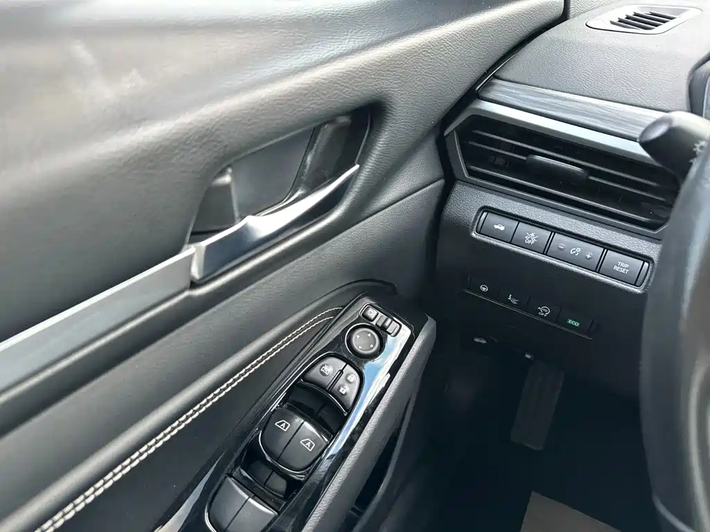 Nissan Teana — миниатюра 22