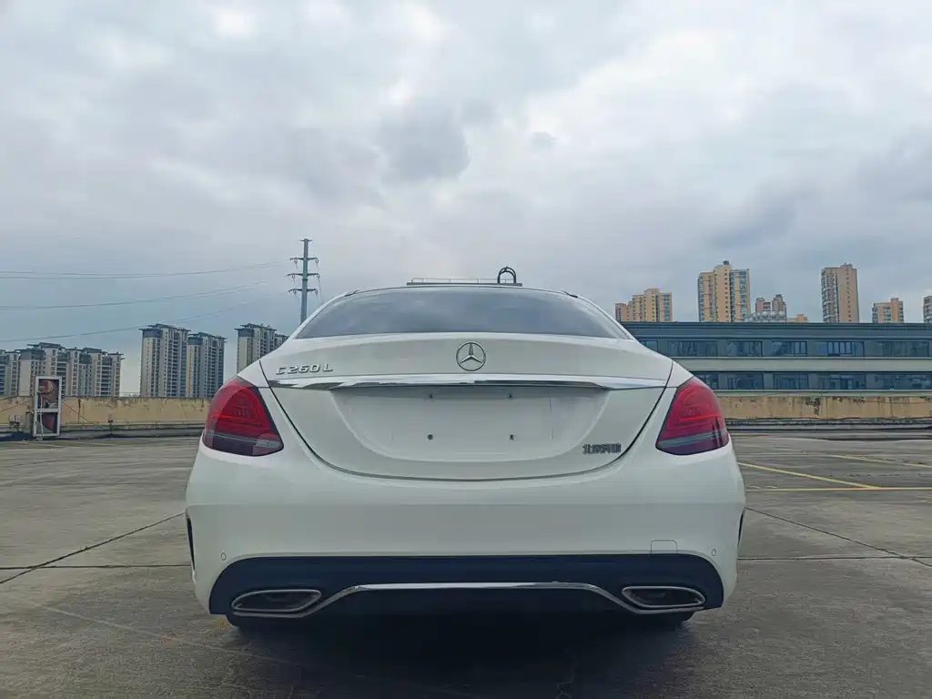 Mercedes-Benz C-Class — миниатюра 8