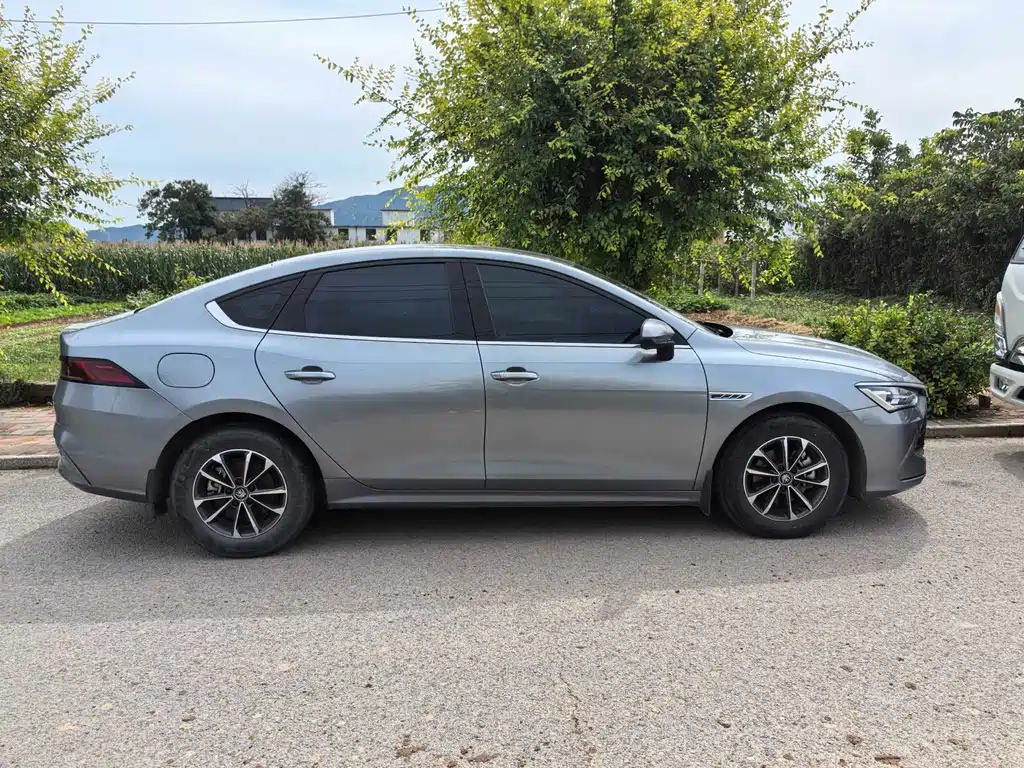 BYD Qin PLUS — миниатюра 2