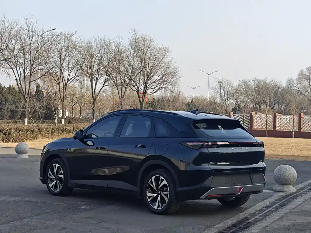 ARCFOX EXTREME FOX POLAR FOX ALPHA T5