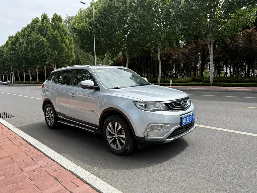 Geely Boyue — миниатюра 8