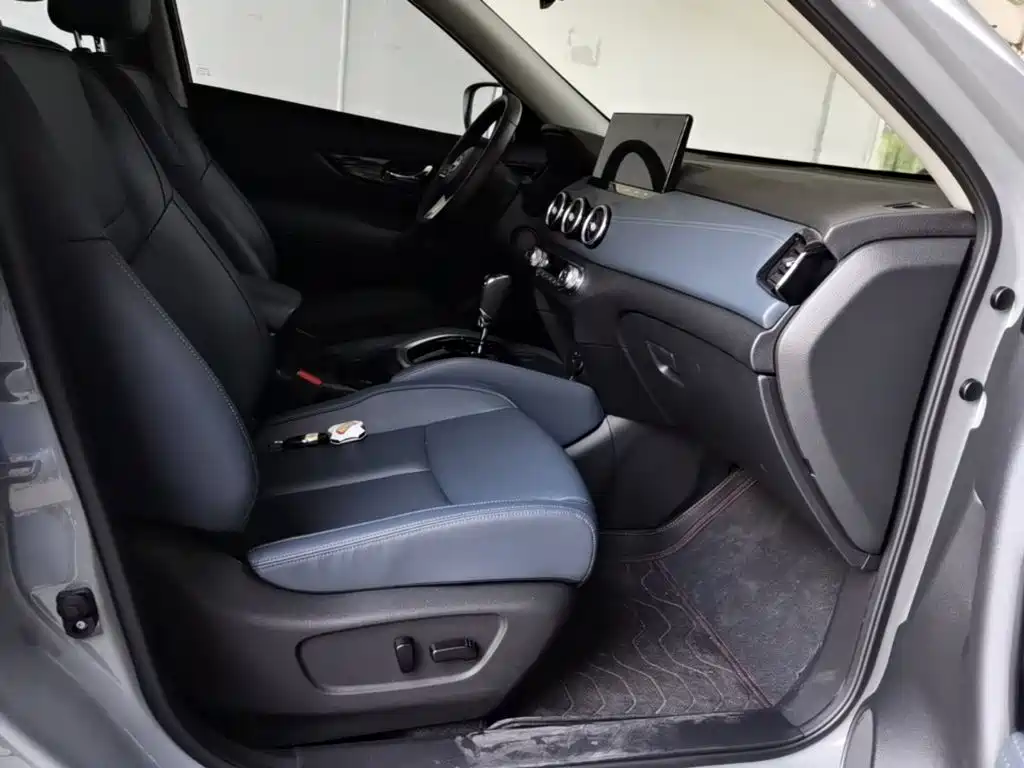 Nissan X-Trail — миниатюра 25