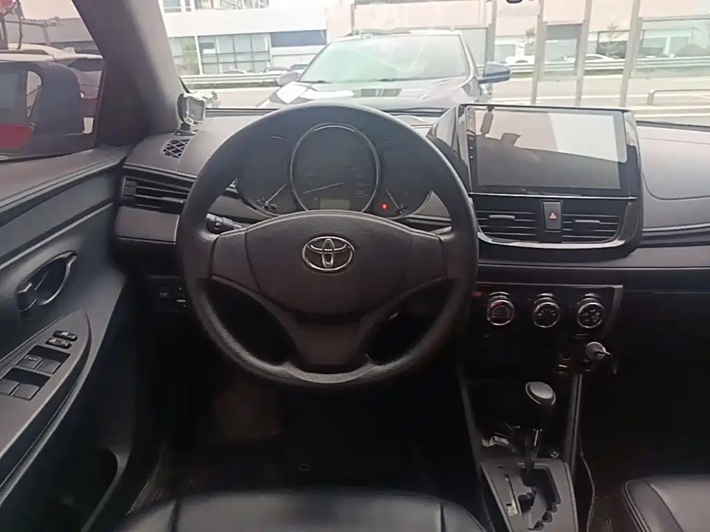 Toyota Vios — миниатюра 15