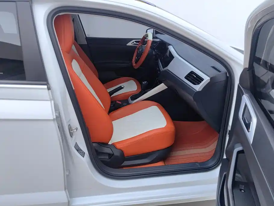 Volkswagen Polo — миниатюра 8