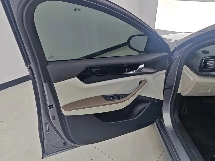 BYD Qin PLUS — миниатюра 7