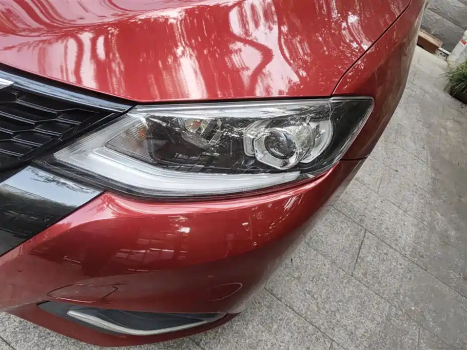 Nissan Tiida 2021 1.6L CVT